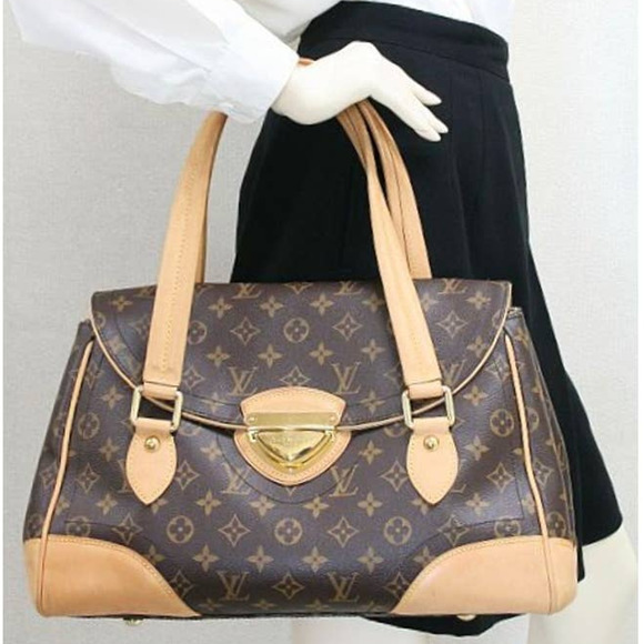 Louis Vuitton Handbags - 💎✨Authentic✨💎 Louis Vuitton Hand Bag Shoulder bag